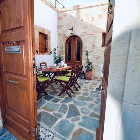 Villa Patitiri Traditional House With Hot Tub Archangelos  Exterior foto
