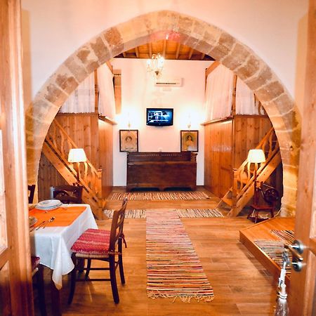 Villa Patitiri Traditional House With Hot Tub Archangelos  Exterior foto