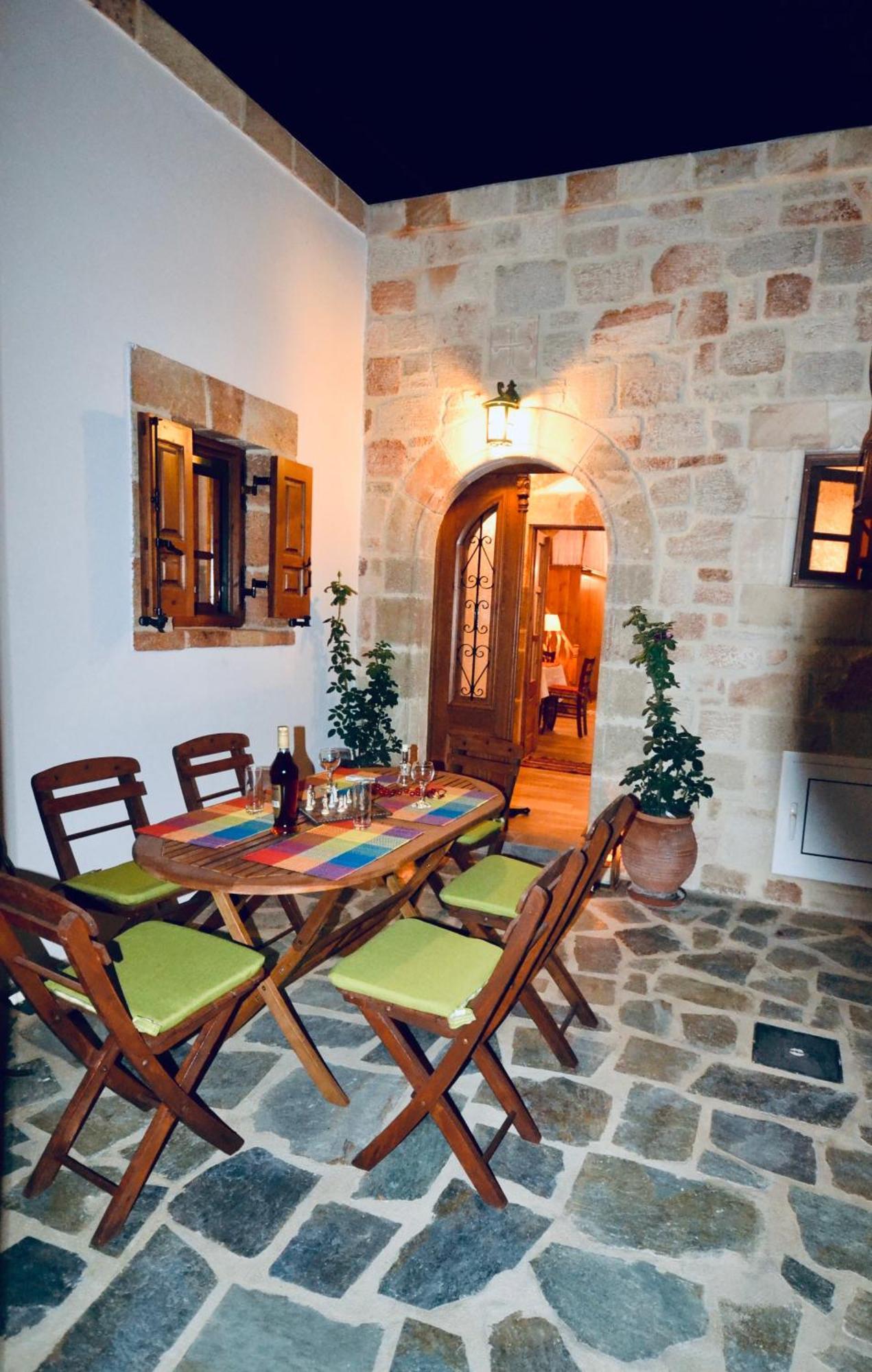Villa Patitiri Traditional House With Hot Tub Archangelos  Exterior foto